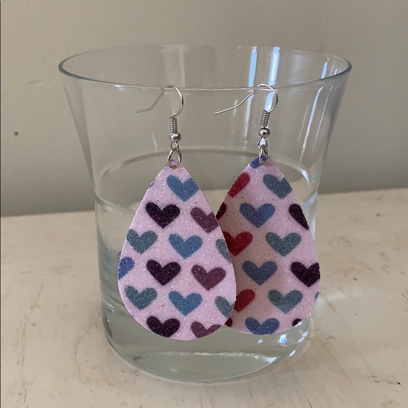 kelzposh Jewelry - Purple Fun Heart Earrings